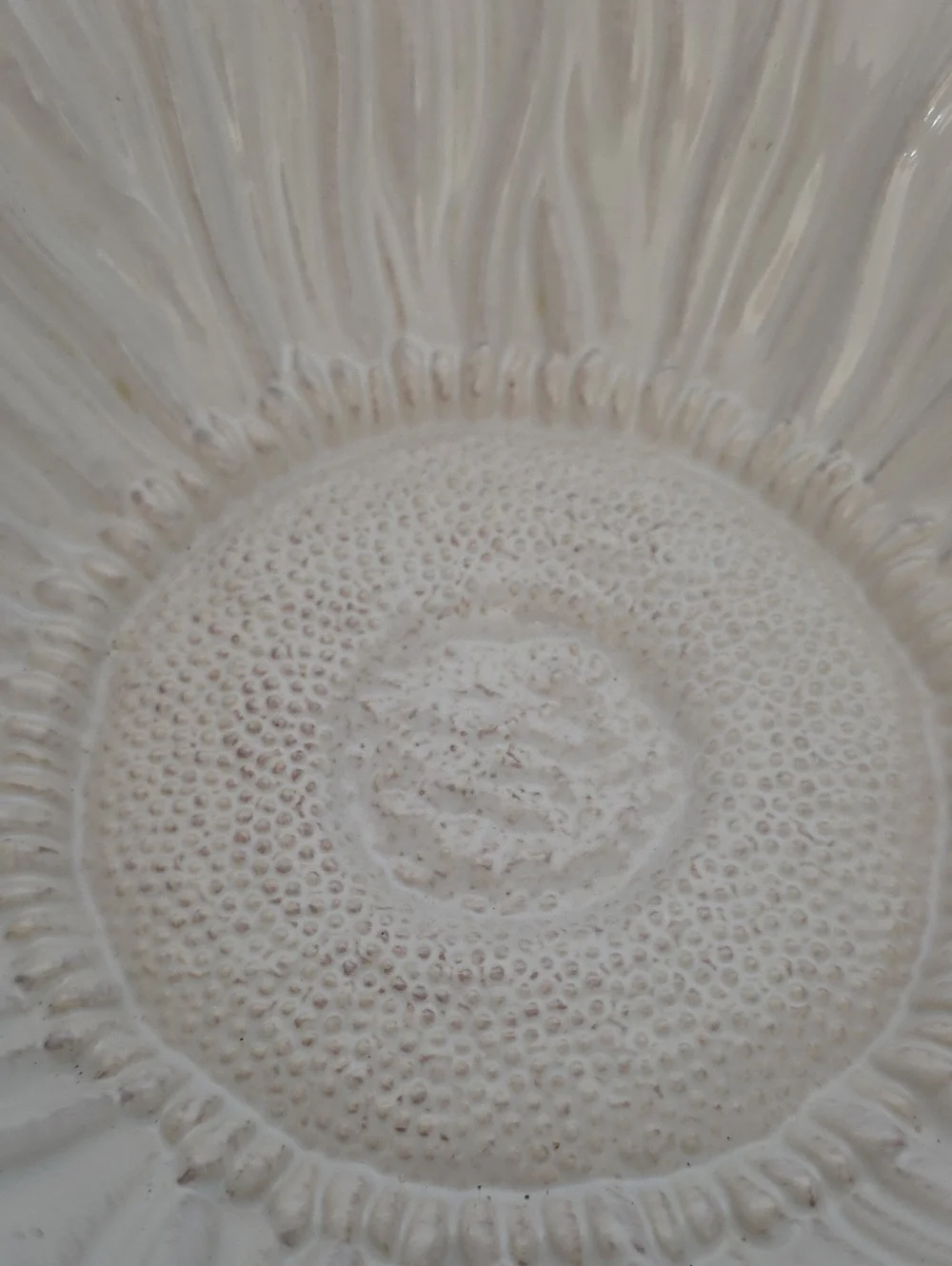 Pottery Barn Retired White Sunflower 11.5
